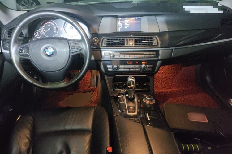 Used BMW 5 Series 2013 520Li Elegant Edition
