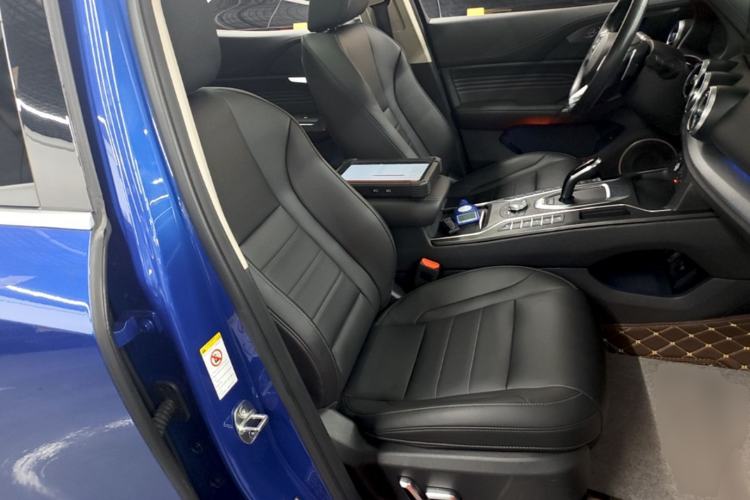 Used Wey VV5 2020 1.5T Two-Wheel Drive Smart Pioneer
