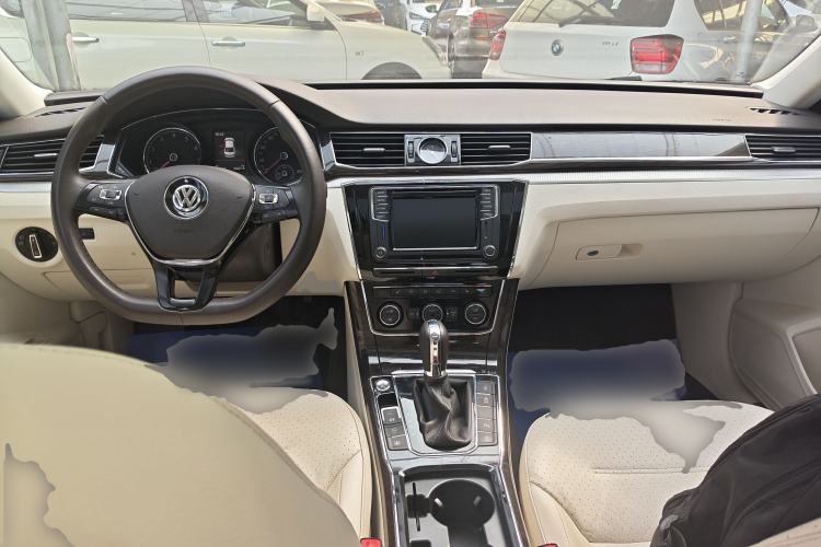 Used Volkswagen Passat 2017 330TSI DSG Prestige Edition