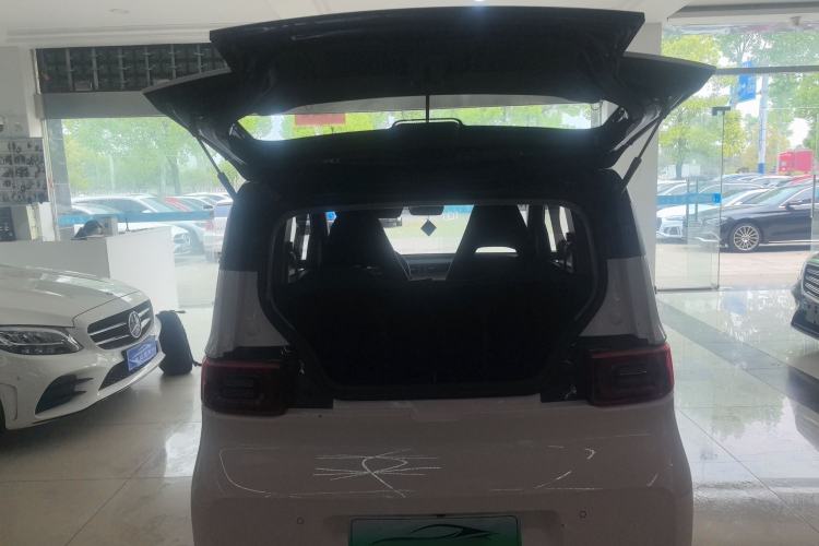 Used Wuling Hongguang MINIEV 2022 Macaron Premium Model – Lithium Iron Phosphate Trunk