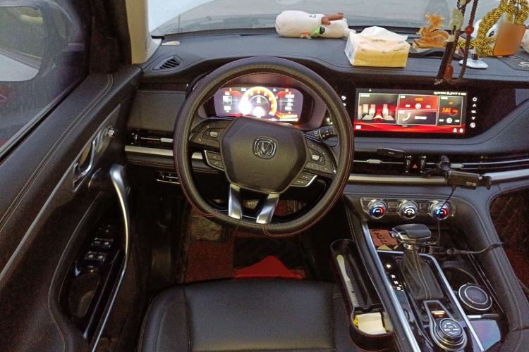 Used Changan CS95 2019 2.0T Two-Wheel-Drive Luxury Version