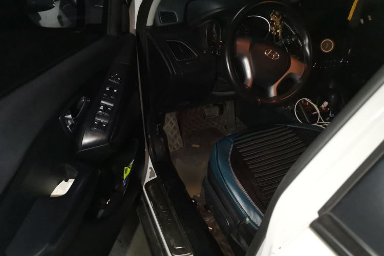 Used Hyundai ix35 2015 2.0L Automatic 2WD Comfort Edition China IV Standard