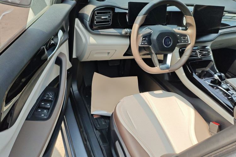 Used BYD Qin PLUS 2024 HONOR Edition DM-i 55KM Leading Model