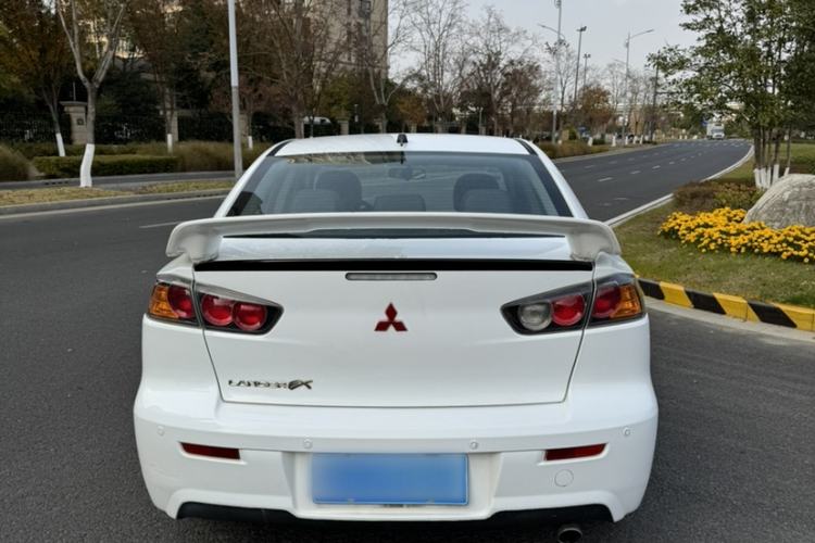 Used Mitsubishi Lancer EX 2012 Chasing Edition 1.8L Manual Luxury Model