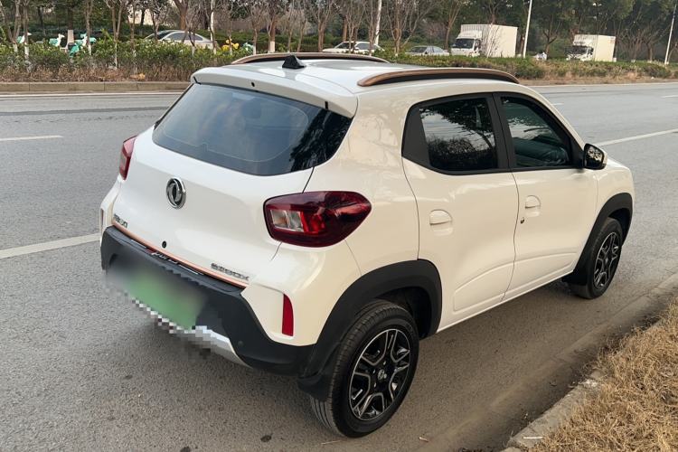 Used Dongfeng NAMMI BOX 2022 Chasing Wind Edition 331 km Standard Model
