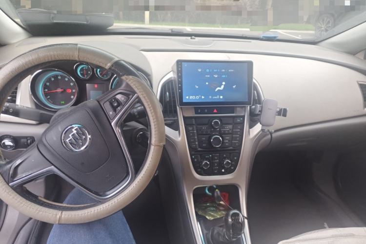 Used Buick GT 2010 XT 1.6L Manual Entry-Level Model
