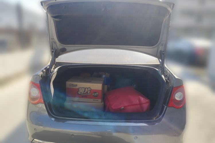 Used Volkswagen Sagitar 2011 1.4 TSI Automatic Tech Model
