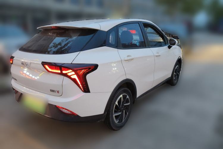 Used NETA V 2021 Long-Range Entertainment Edition Upgrade Model Rear Right 45 Deg