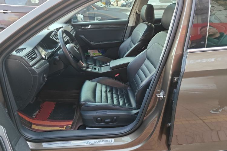 Used Skoda Superb 2016 TSI330 DSG Smart Drive Edition