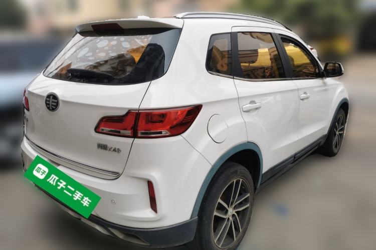 Used Bestune X40 2017 1.6L Manual Luxury Edition