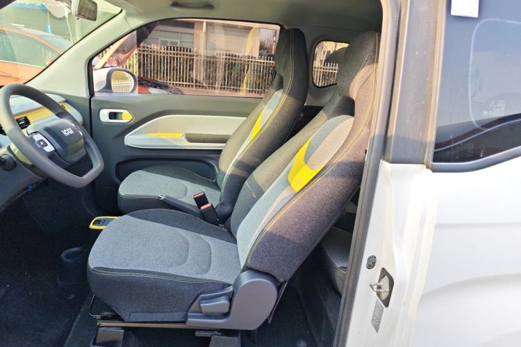 Used Chery QQ Ice Cream 2022 170km Sundae Phosphate Lithium-Ion