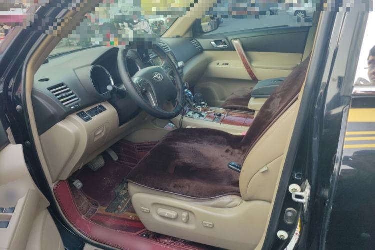 Used Toyota Highlander 2009 2.7L Two-Wheel Drive 7-Seater Luxury Edition
