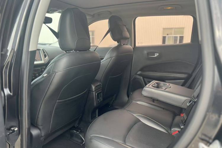 Used Jeep Compass 2017 200T Automatic Family Edition