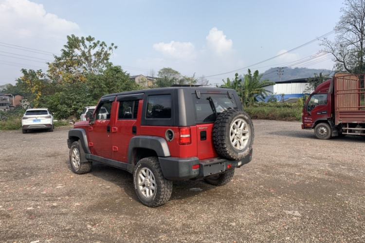 Used BAIC Off-Road BJ40 2016 2.0T Manual Four-Wheel Drive Prestige Edition

