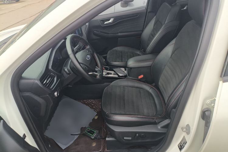 Used Ford Escape 2020 EcoBoost 245 Four-Wheel Drive ST-LINE Deluxe Edition Left Front Seat