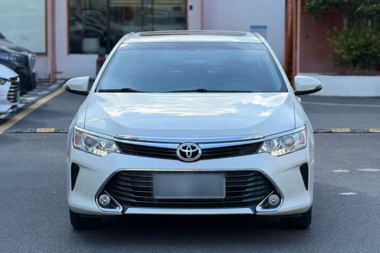 Used Toyota Camry 2016 2.0G 10th Anniversary Leading Edition
