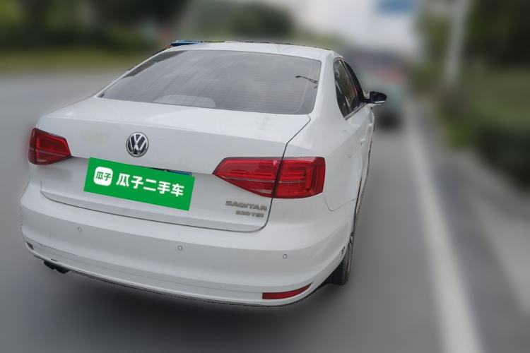 Used Volkswagen Sagitar 2017 230TSI Automatic Comfort Version Rear Right 45 Deg