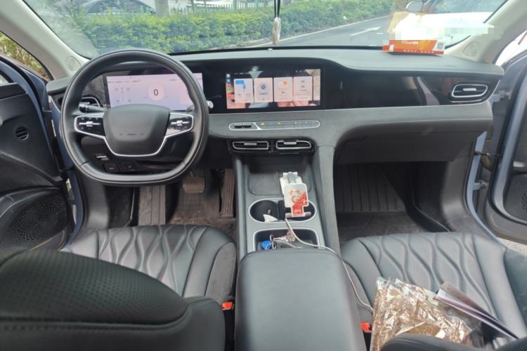 Used Roewe D7 2023 DMH 125km Excellence Edition
