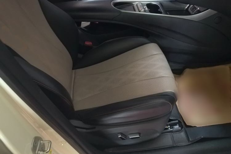 Used BYD Dolphin 2023 420 km Fashion Edition