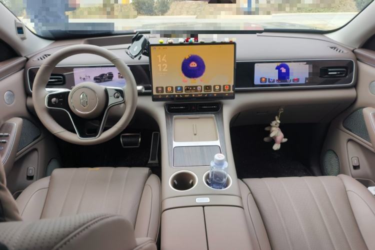 Used Hima AITO M7 2026 Model Range-Extending Max All-Wheel Drive 5-Seater Version Center Console