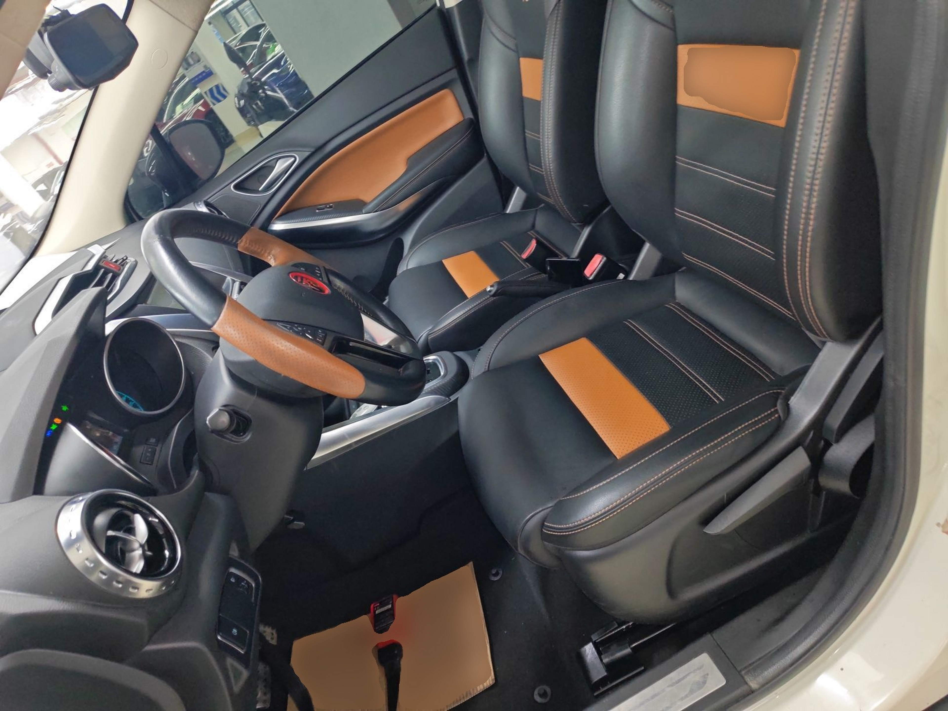 Interior delantero