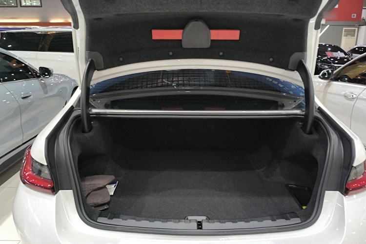 Used BMW i3 2022 eDrive 35 L