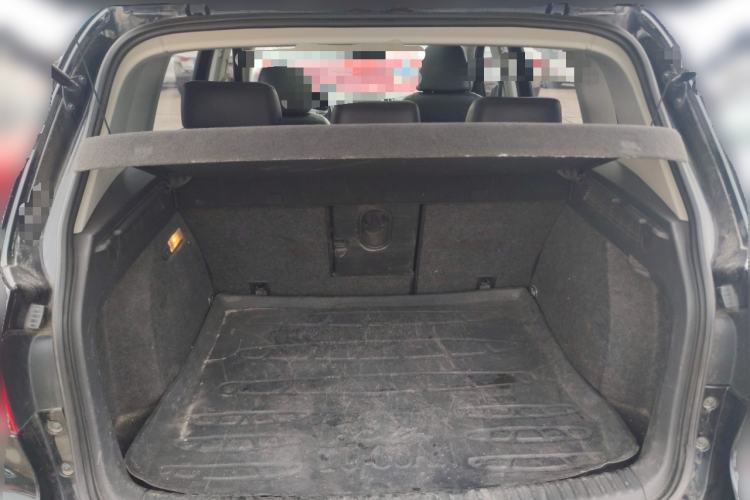 Used Volkswagen Tiguan 2015 1.8TSI Automatic Two-Wheel Drive Luxury Model Trunk