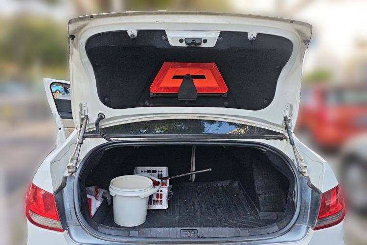 Used Peugeot 408 2011 1.6L Manual Comfort Edition
