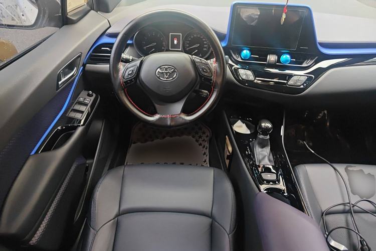 Used Toyota C-HR 2020 2.0L Luxury Edition
