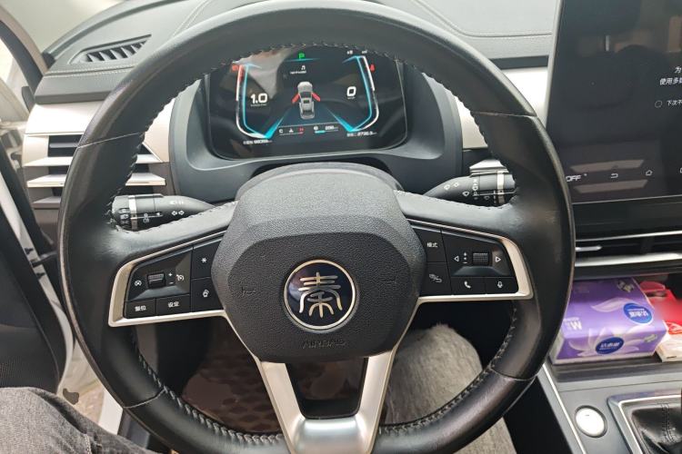 Used BYD Qin Pro 2018 1.5TI Automatic Smart Connect Fendong Model Steering Wheel
