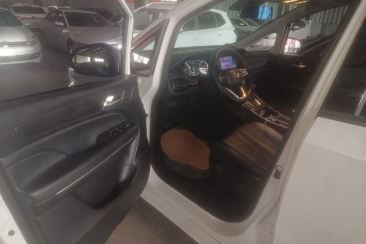 Used GAC Trumpchi M6 2021 270T DCT Luxury Edition (7-seater)