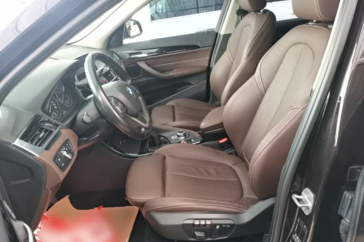 Used BMW X1 2018 xDrive20Li Luxury Edition Left Front Seat