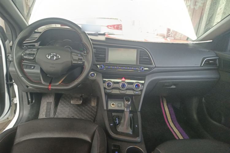Used Hyundai Elantra (6th Generation / Lingdong) 2019 1.4T Dual-Clutch Xuan Dong · Dynamic Model
