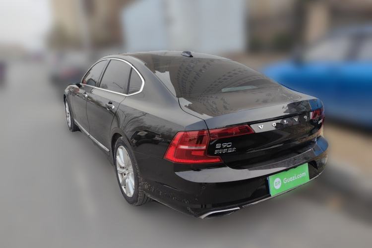 Used Volvo S90 2020 T5 Zhiyi Luxury Edition