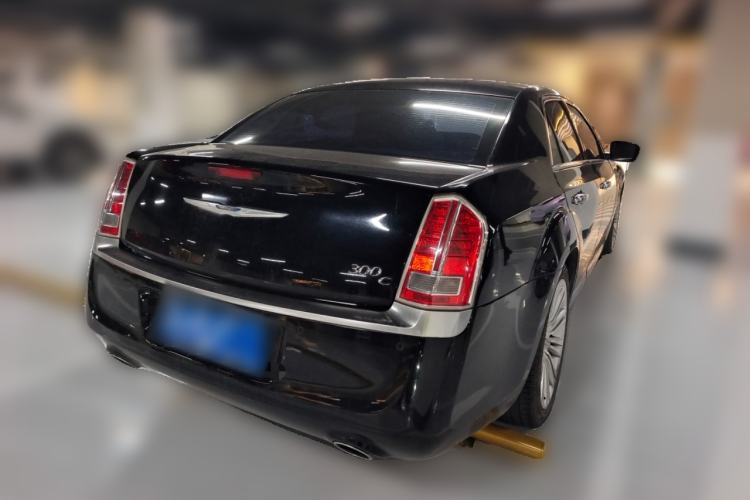 Used Chrysler 300C 2012 3.6L Luxury Edition