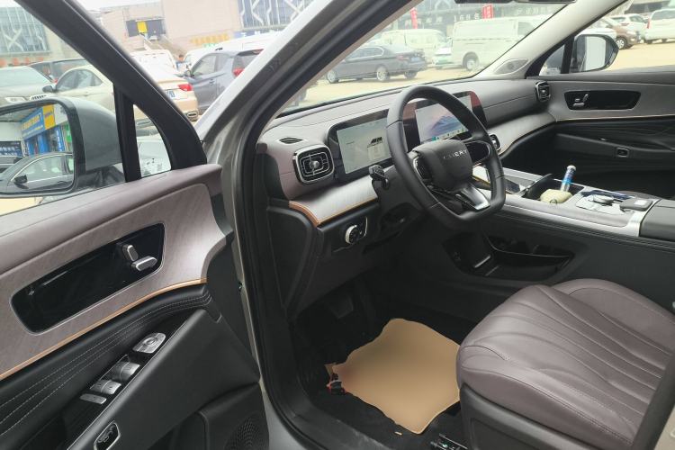 Used Chery Tiggo 9 C-DM 2025 1.5T 106KM Ultra-Comfort Edition 5 Seats Lithium-NMC