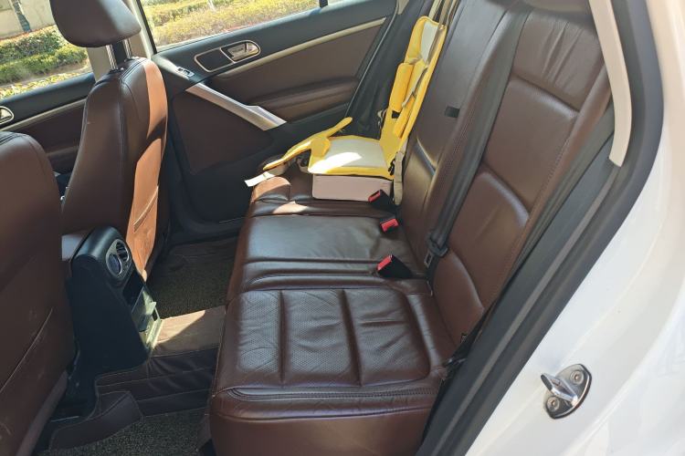 Used Volkswagen Tiguan L 2015 1.8TSI Automatic Two-Wheel Drive Luxury Model
