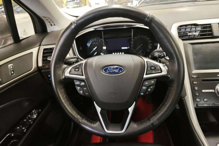 Used Ford Mondeo 2013 2.0L GTDi 200 Fashion Edition