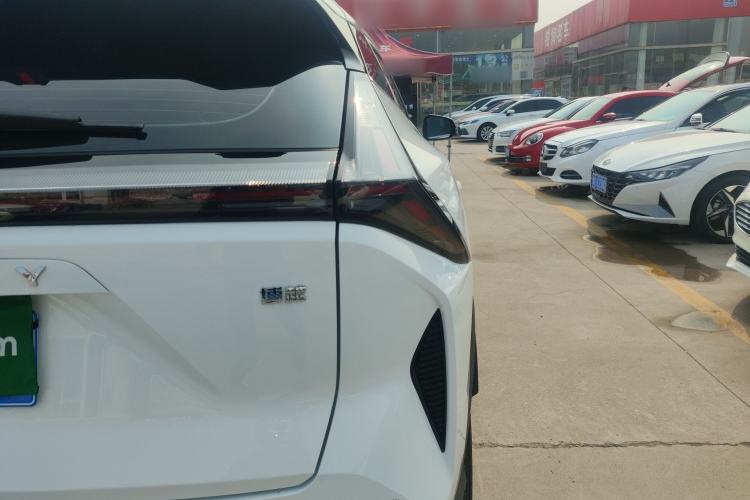 Used Geely Auto Emgrand X7 Sport 2026 Model 1.5TD Wonderful Exterior 3