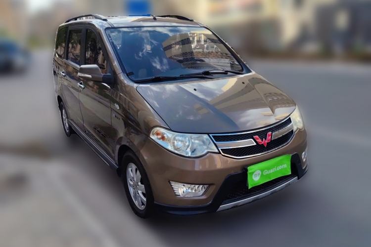 Used Wuling Hongguang 2014 1.5L S Automatic Comfort Edition
