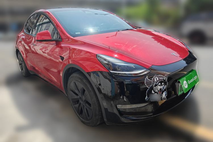 Used Tesla Model Y 2023 Long-Range All-Wheel-Drive Version
