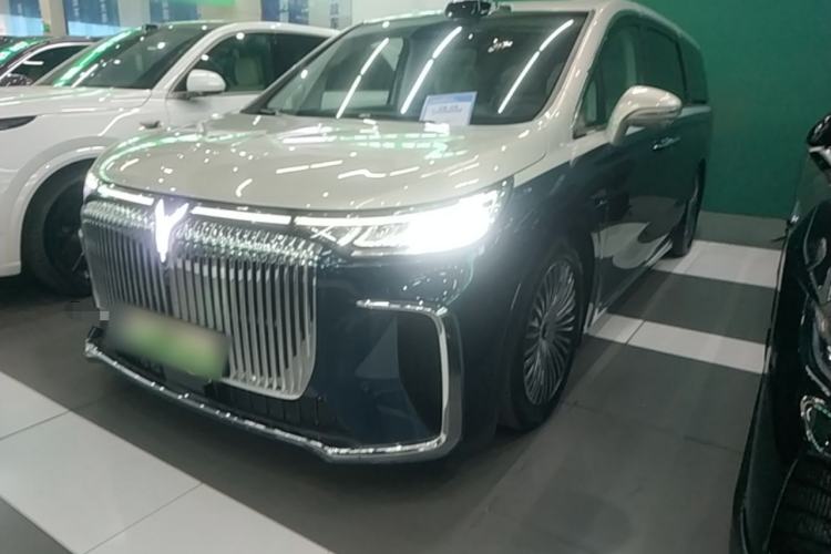 Used VOYAH Dream 2025 PHEV Four-Wheel-Drive Flagship Version – Qiankun Edition