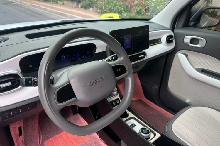 Used Geely Galaxy Panda 2025 210km Panda Kart