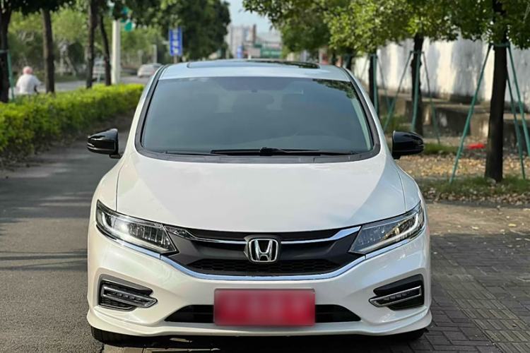 Used Honda Jade 2017 1.8L automatic Comfort version 5 seats
