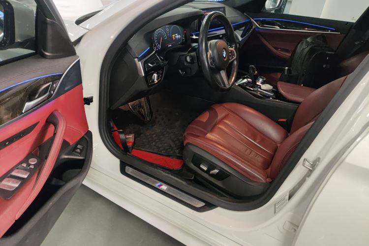 Used BMW 5 Series 2019 Facelifted 530Li Leading Edition M Sport Package