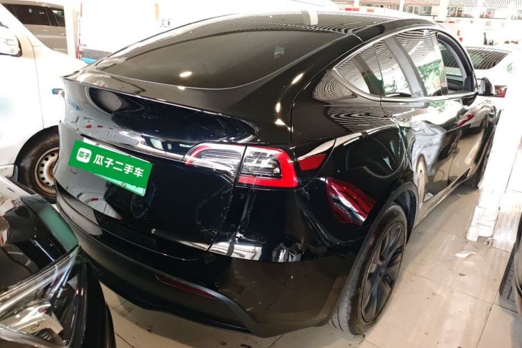 Used Tesla Model Y 2023 Rear-Wheel-Drive Version