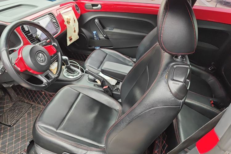 Used Volkswagen Beetle 2014 1.2TSI Fashion Edition Left Front Seat