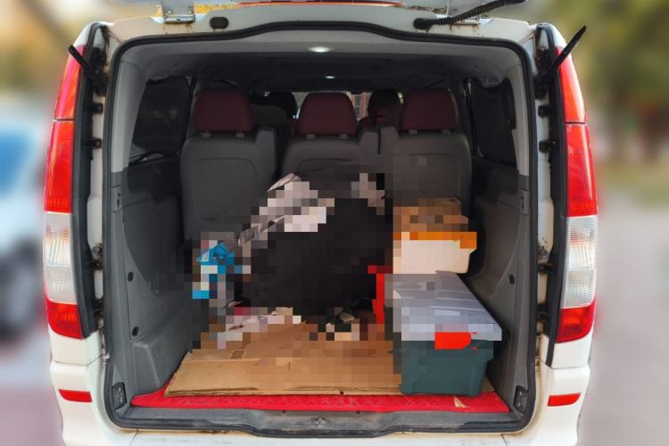 Used Mercedes-Benz Vito 2010 2.5L Elite Edition Trunk