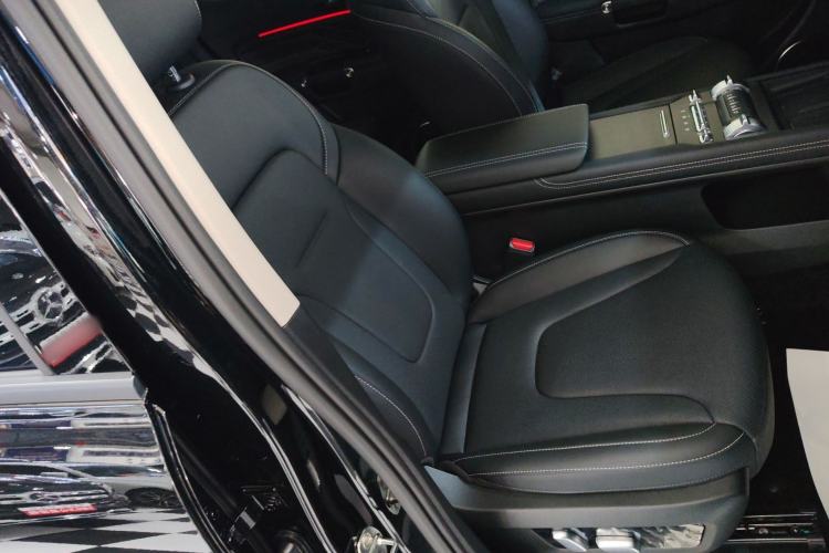 Used Tank 300 2025 2.0T Conqueror