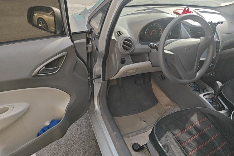 Used Chevrolet Sail 2010 Hatchback 1.4L AMT Elite Edition
